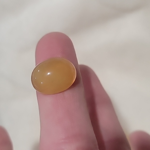 6 Natural yellow Onyx cabochons - Picture 3 of 7
